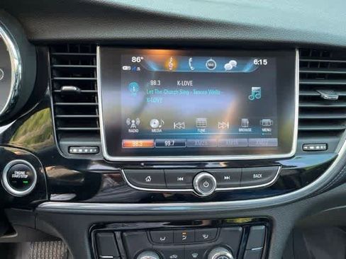 Used 2019 Buick Encore Preferred AWD/4WD image 19