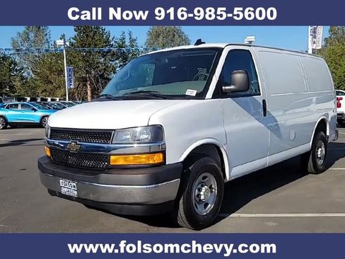 Used 2024 Chevrolet Express 2500 w/ Driver Convenience Package image 5