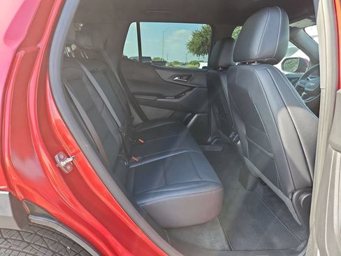 Certified 2026 Chevrolet Equinox LT w/ Convenience Package II FWD image 27