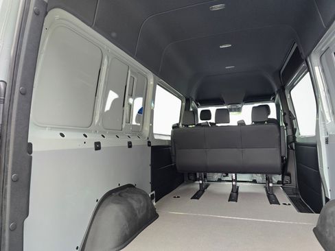 New 2026 Mercedes-Benz Sprinter 2500 image 21