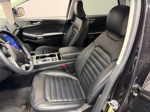 Used 2023 Ford Edge SEL w/ Convenience Package AWD/4WD image 16