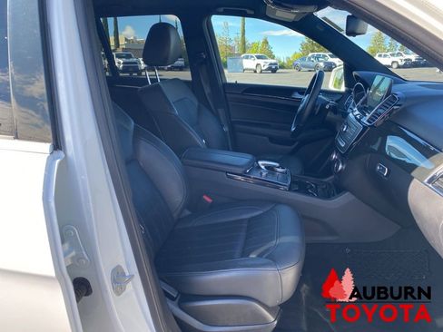 Used 2017 Mercedes-Benz GLE 350 4MATIC image 16