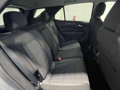 Used 2024 Chevrolet Equinox LT AWD/4WD image 25