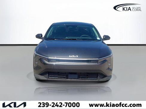 New 2026 Kia K4 FWD image 2