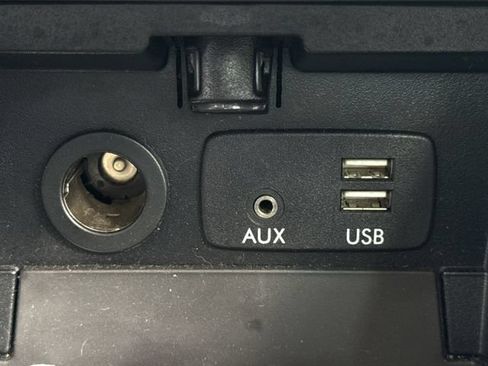 Used 2018 Subaru Legacy 2.5i Premium AWD/4WD image 19