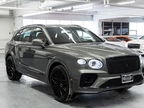 Used 2021 Bentley Bentayga image 6