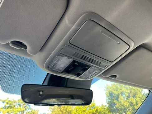 Used 2022 Honda Pilot Special Edition image 9