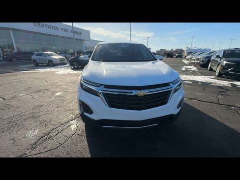 Certified 2022 Chevrolet Equinox LT image 3