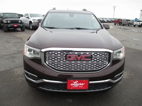 Used 2017 GMC Acadia Denali image 12