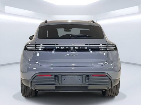 Certified 2026 Porsche Macan 4 Electric AWD/4WD image 6