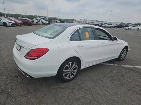 Used 2015 Mercedes-Benz C 300 4MATIC Sedan image 4