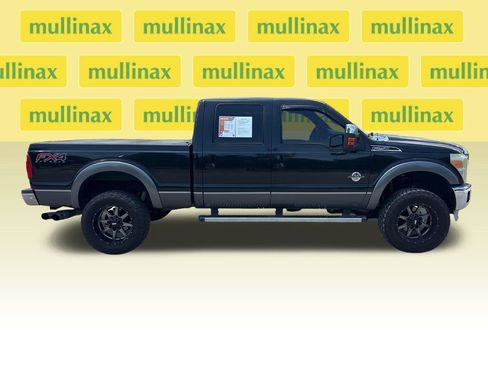 Used 2012 Ford F250 Lariat w/ Chrome Pkg AWD/4WD image 2