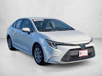 Certified 2024 Toyota Corolla LE video 3