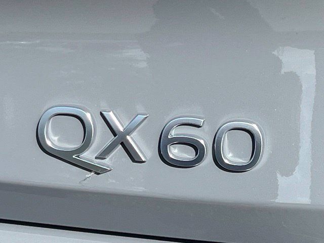 Certified 2027 INFINITI QX60 Luxe w/ Cargo Package FWD image 33