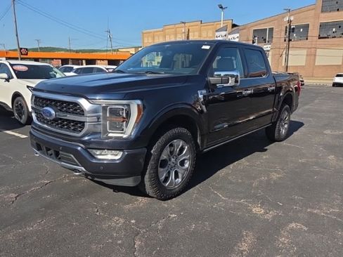 Used 2021 Ford F150 Platinum w/ FX4 Off-Road Package AWD/4WD image 3