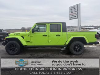 Used 2021 Jeep Gladiator Willys video 1