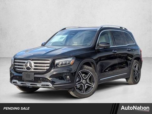 New 2026 Mercedes-Benz GLB 250 4MATIC image 1