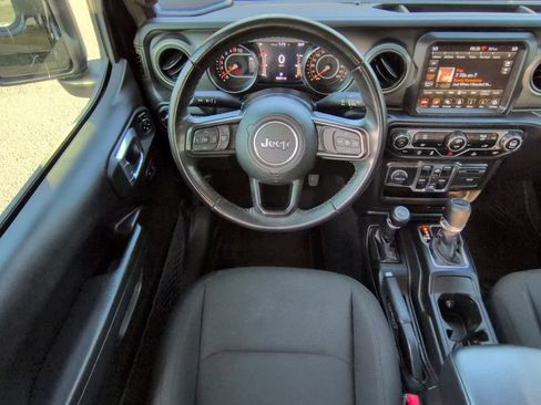 Used 2022 Jeep Gladiator Sport AWD/4WD image 16