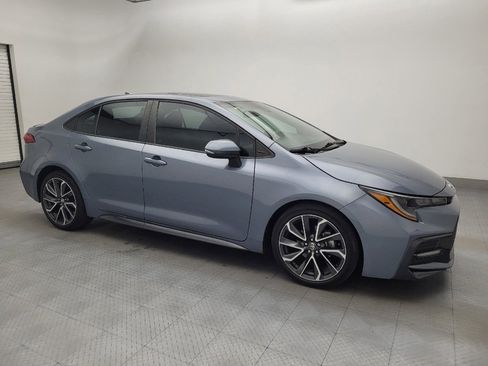 Used 2020 Toyota Corolla XSE FWD image 11