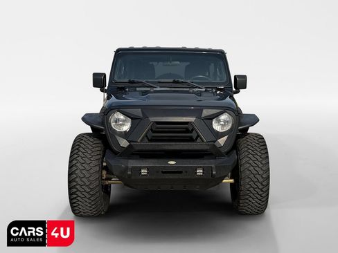 Used 2018 Jeep Wrangler Unlimited Rubicon AWD/4WD image 2