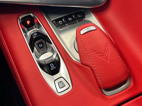 Used 2025 Chevrolet Corvette Z06 RWD image 25