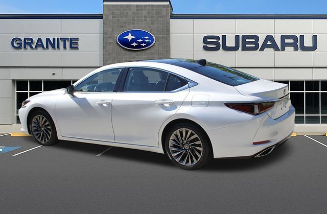 Used 2019 Lexus ES 350 w/ Accessory Package FWD image 7