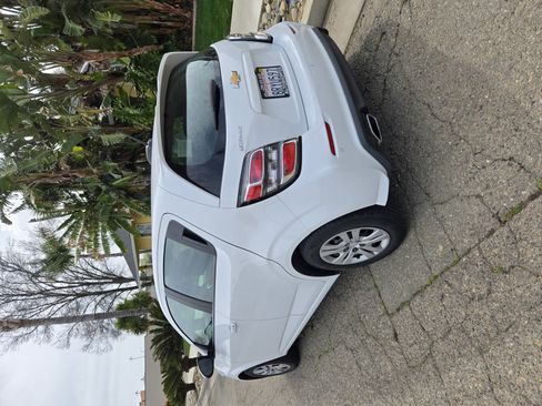 Used 2020 Chevrolet Sonic LT image 8