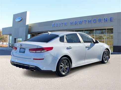 Used 2020 Kia Optima LX image 6