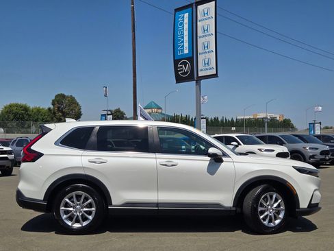 Used 2026 Honda CR-V EX image 8
