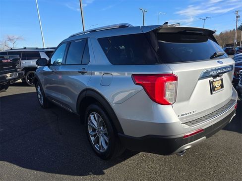 Used 2023 Ford Explorer Limited image 5