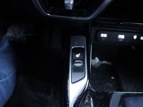 Certified 2023 Kia Sorento SX image 7