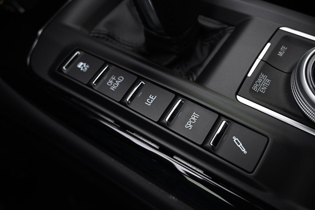 Used 2024 Maserati Levante Modena Ultima AWD/4WD image 40