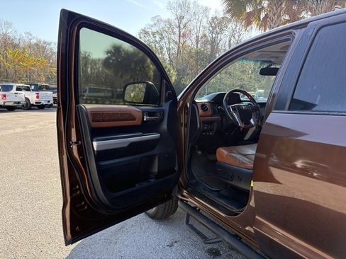 Used 2015 Toyota Tundra 1794 Edition image 9