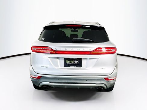 Used 2017 Lincoln MKC Select w/ Select Plus Package FWD image 7