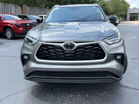 New 2026 Toyota Highlander XLE AWD/4WD image 8