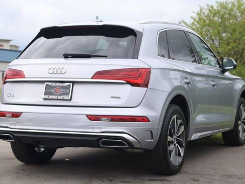 Used 2022 Audi Q5 2.0T Premium Plus image 3