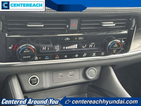 Used 2021 Nissan Rogue SL w/ Premium Package image 28