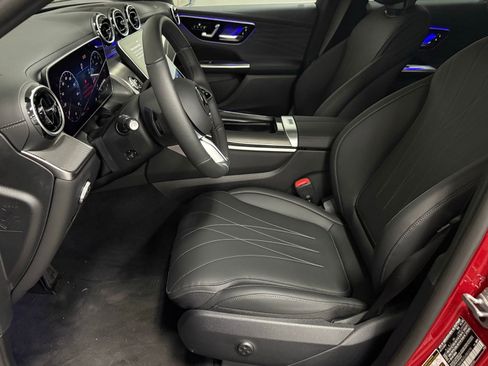 New 2025 Mercedes-Benz GLC 300 4MATIC image 16