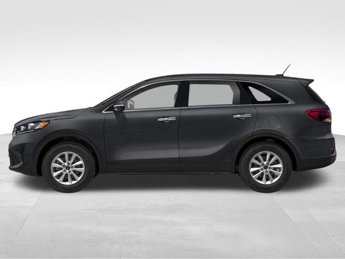 Used 2019 Kia Sorento AWD w/ LX Convenience Package image 3