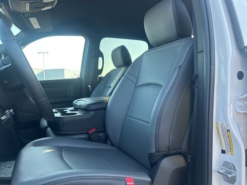 New 2026 RAM 3500 Tradesman w/ Chrome Appearance Group image 10