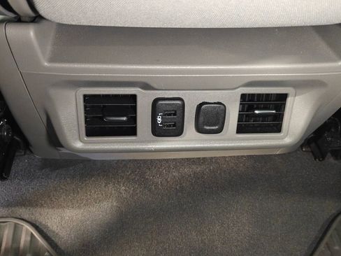 Used 2022 Chevrolet Silverado 1500 LT w/ Safety Package II image 29