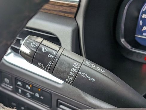 Used 2023 Chevrolet Tahoe Premier image 22