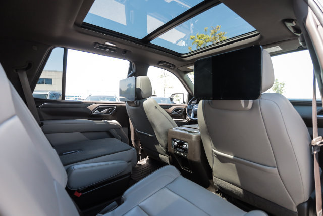 Used 2021 GMC Yukon SLT w/ SLT Premium Package AWD/4WD image 58