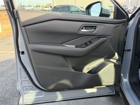New 2026 Nissan Rogue SV w/ Cold Weather Package FWD image 12