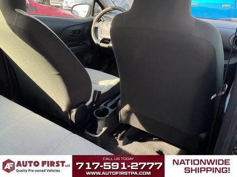 Used 2018 Toyota Prius C One FWD image 14