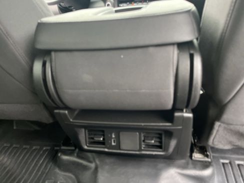 Used 2024 GMC Sierra 1500 Pro w/ Pro Value Package image 32