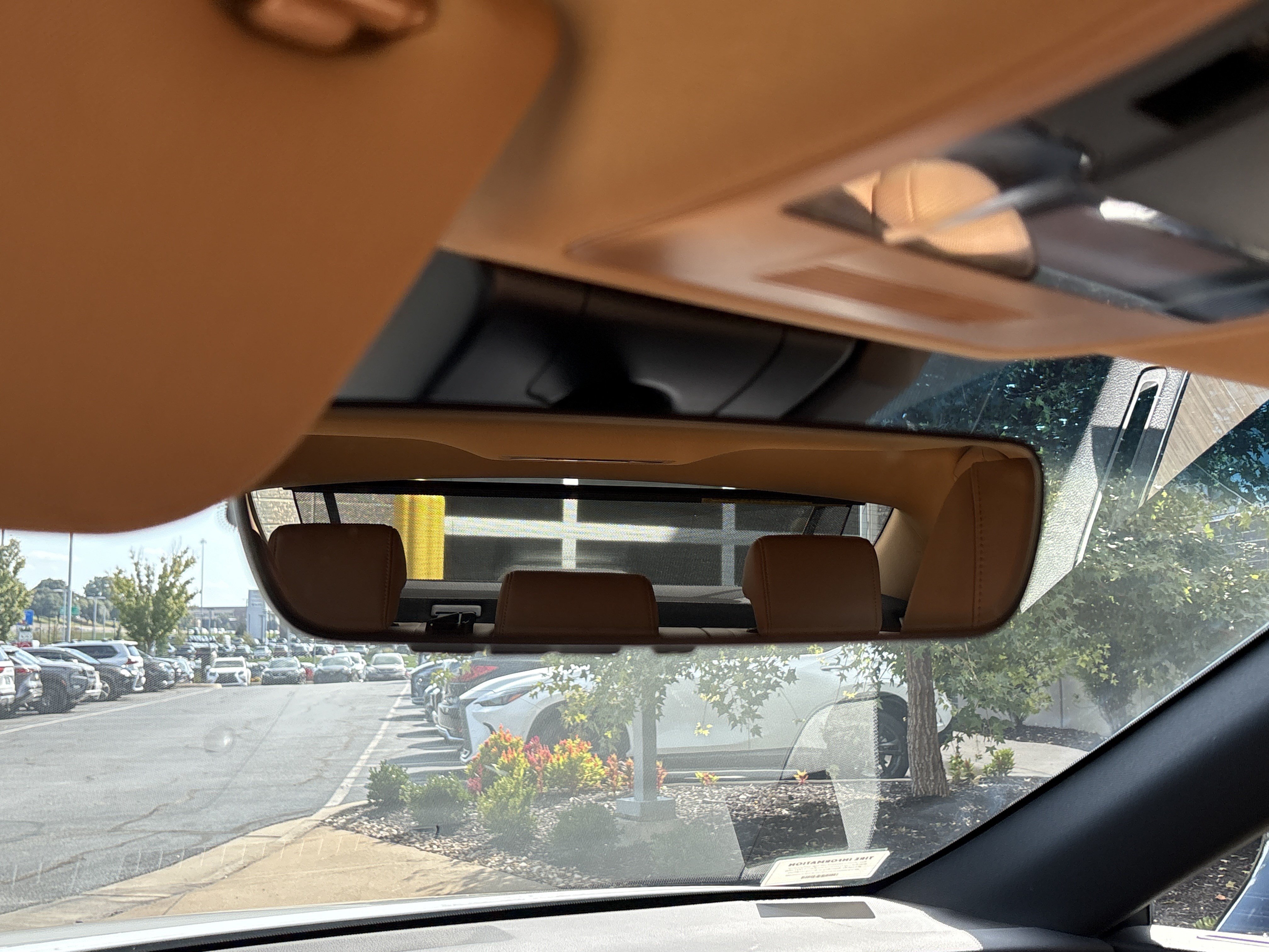 Used 2025 Lexus ES 350 Ultra Luxury FWD image 27