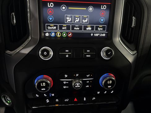Used 2019 GMC Sierra 1500 SLT AWD/4WD image 14