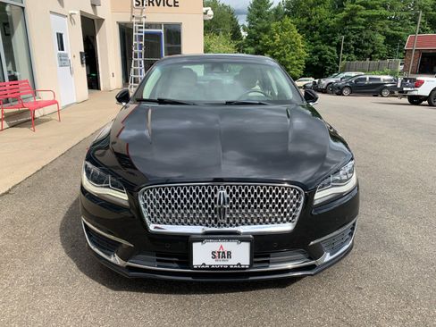 Used 2018 Lincoln MKZ Reserve w/ Luxury Package FWD image 2