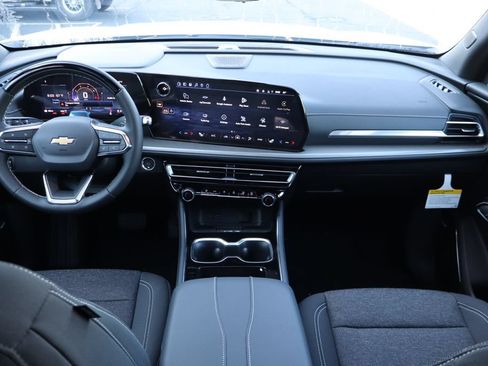 New 2027 Chevrolet Traverse LT w/ Enhanced Driving Package AWD/4WD image 26